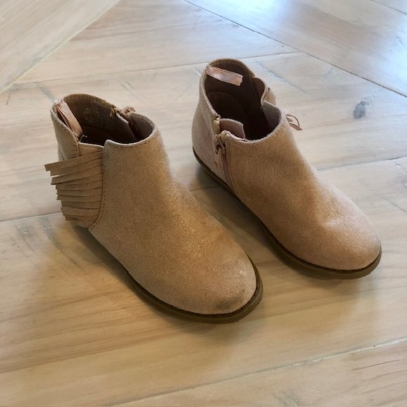 Old Navy Toddler Boots - Picture 5 of 5